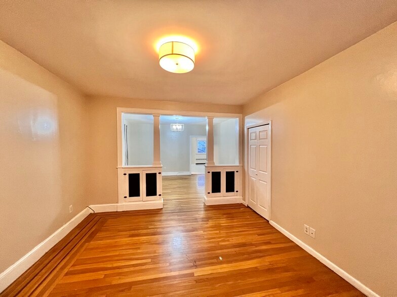 Building Photo - 700 Hudson Ave