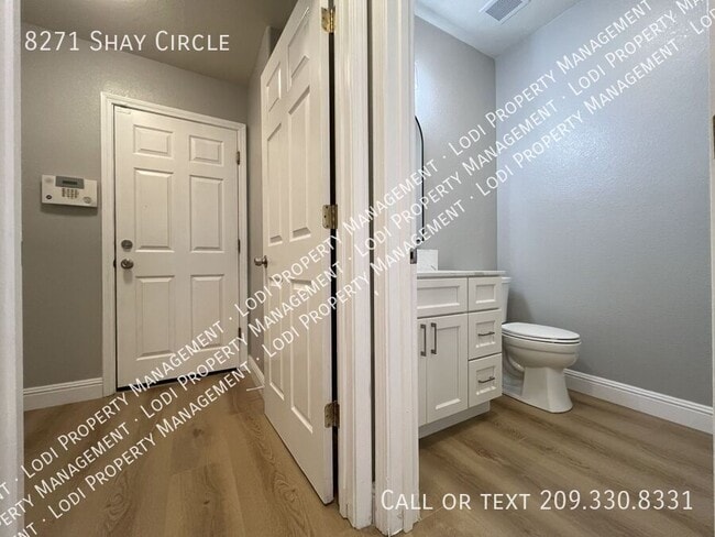 Building Photo - 8271 Shay Cir
