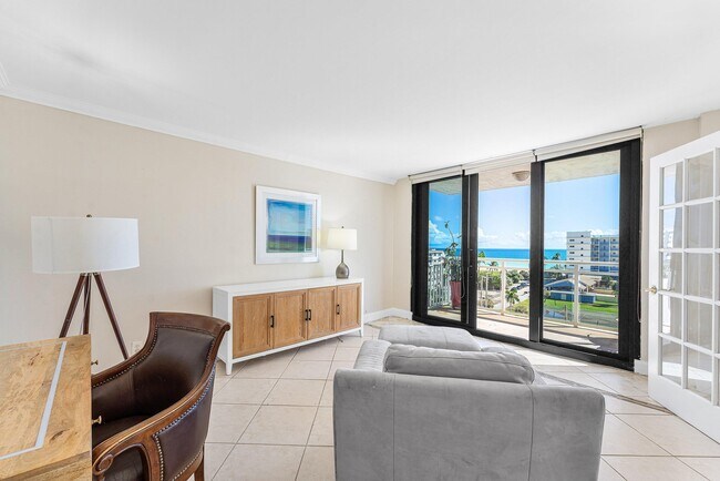 Building Photo - 1600 S Ocean Dr