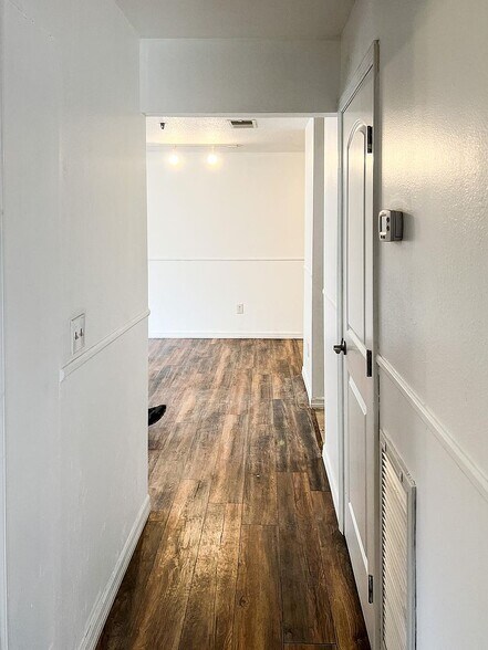 Building Photo - 11901 4th St N