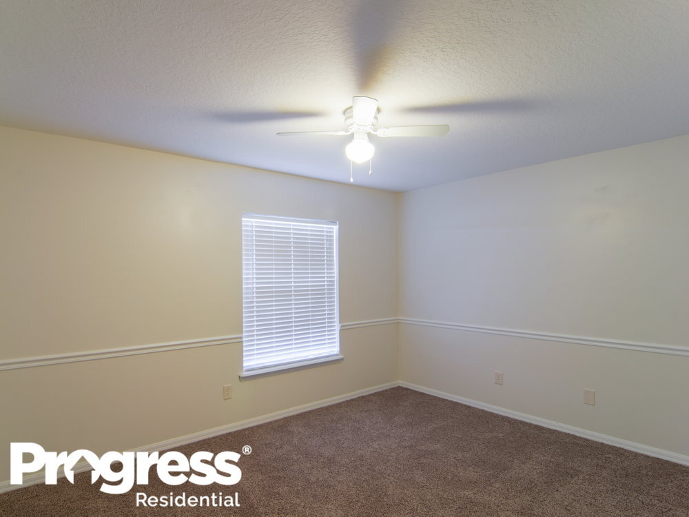 Building Photo - 168 Johns Glen Dr