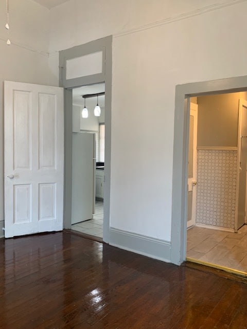 Building Photo - 1800 Dante St