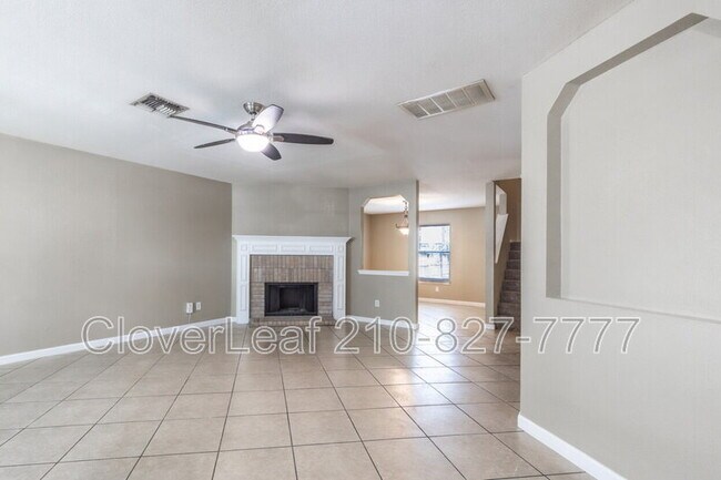 Building Photo - 4011 Bulverde Pkwy