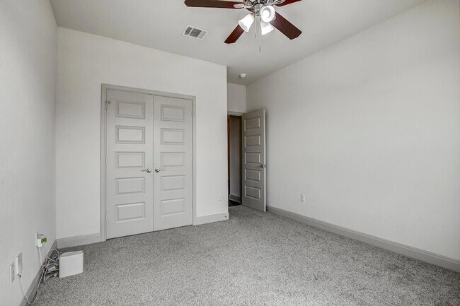 Building Photo - 18012 Stefano Dr