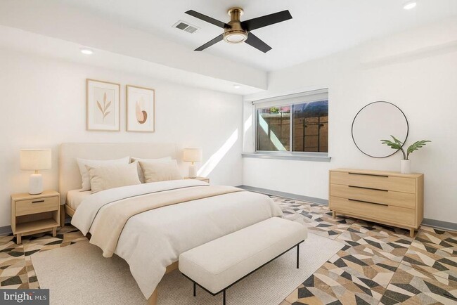 Building Photo - 411 W Berks St