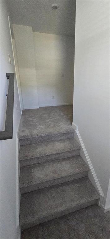 Building Photo - 224 Maycrest Path