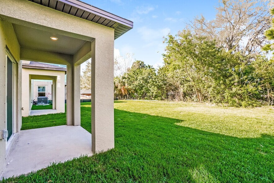 Building Photo - 7308 Spring Snowflake Ave