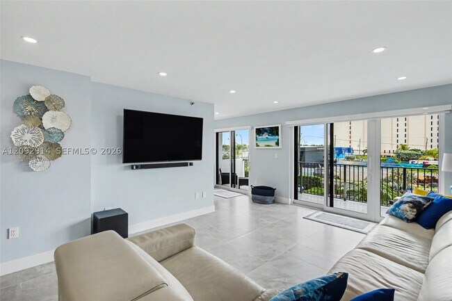 Building Photo - 1201 S Ocean Dr