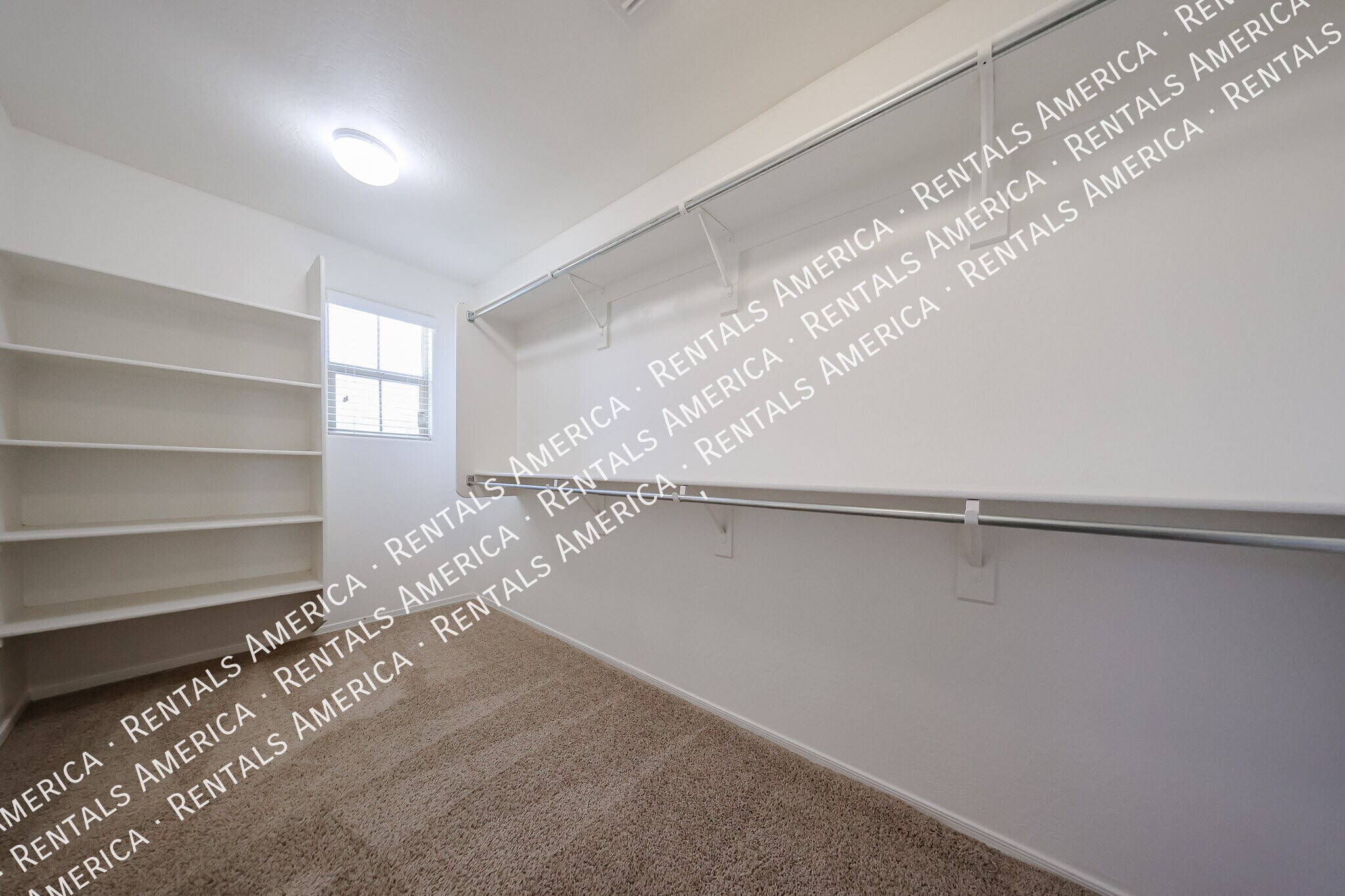 Building Photo - 20977 E Via De Olivos