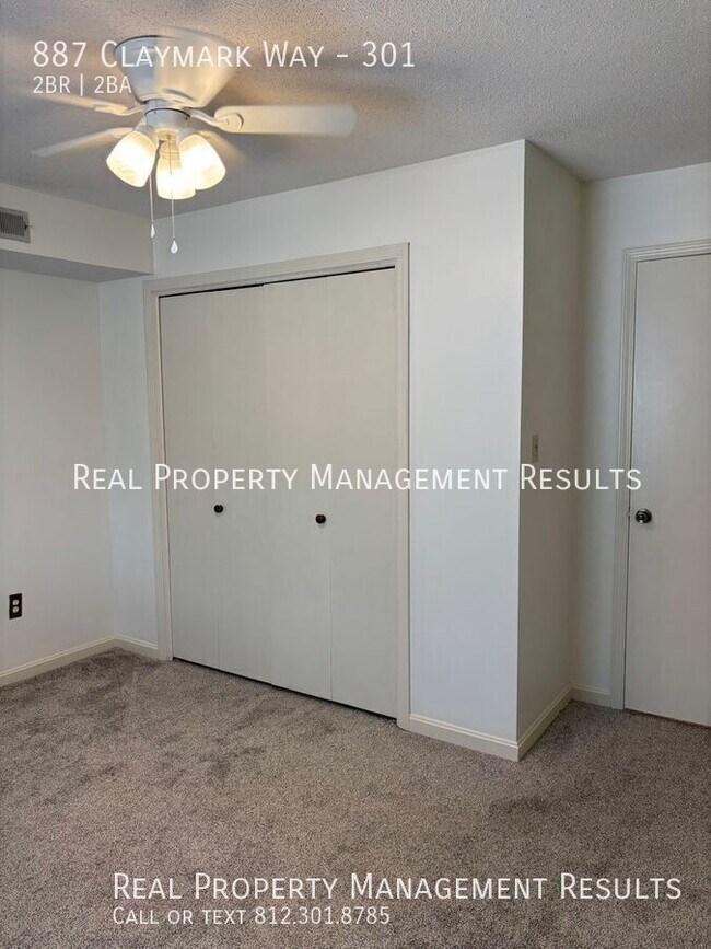 Building Photo - 887 Claymark Way