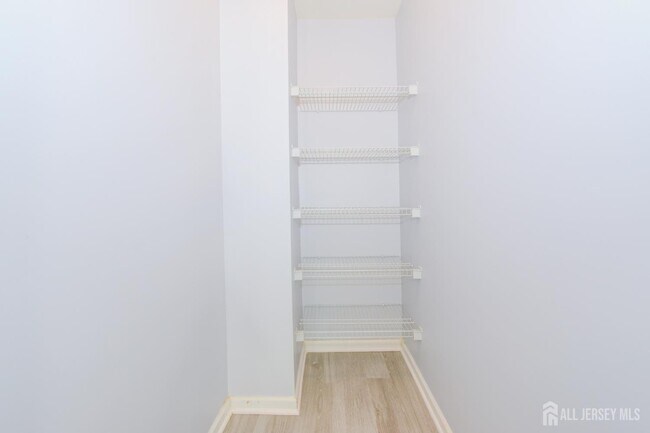 Building Photo - 34 Forest Dr