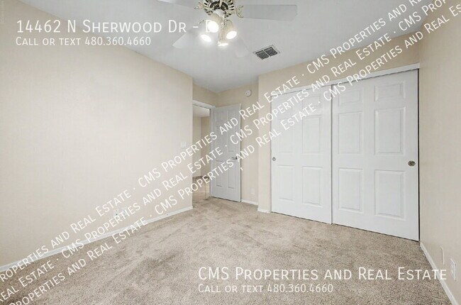 Building Photo - 14462 N Sherwood Dr