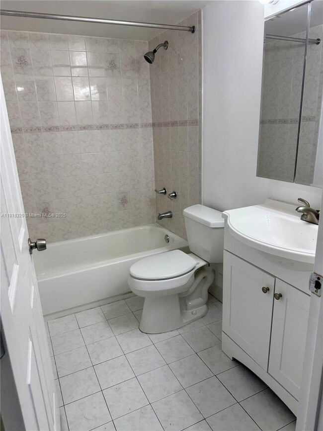 Building Photo - 15675 SW 74th Cir Dr