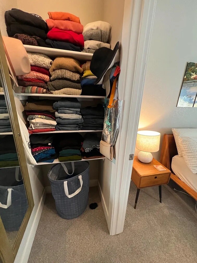 Walk in closet - 2860 W Parkside Pl