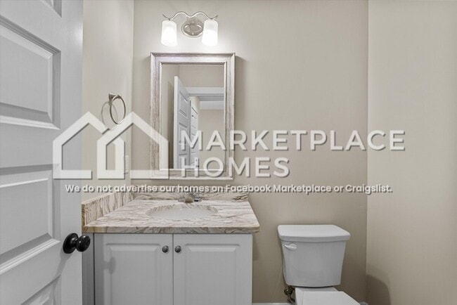 Building Photo - 2205 Perrins Ln