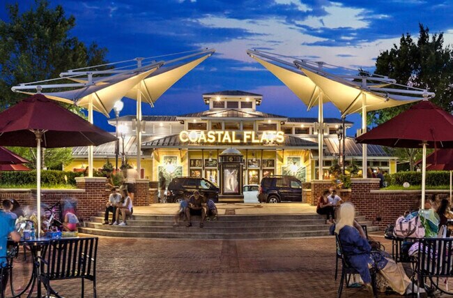 Building Photo - 4241 Summit Corner Dr