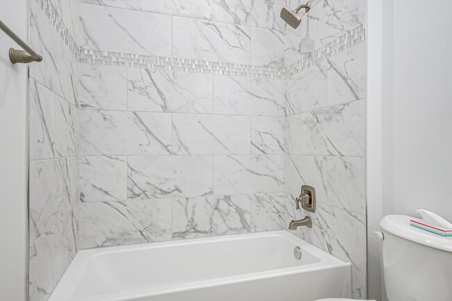 Building Photo - 1517 Wacker Ave SE