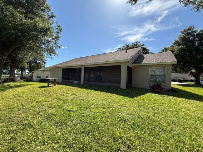 Building Photo - 2735 Cedaridge Cir