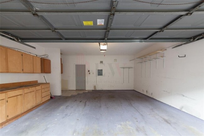 Building Photo - 3780 Tanglewilde St