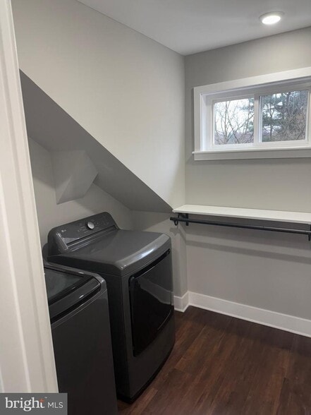 Building Photo - 334 Church Rd