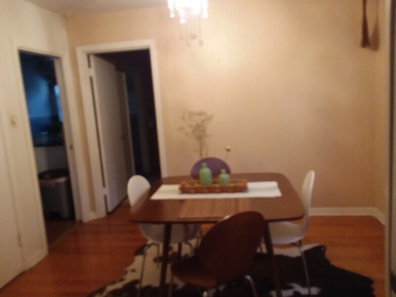Dining Room - 446 Thelma Dr