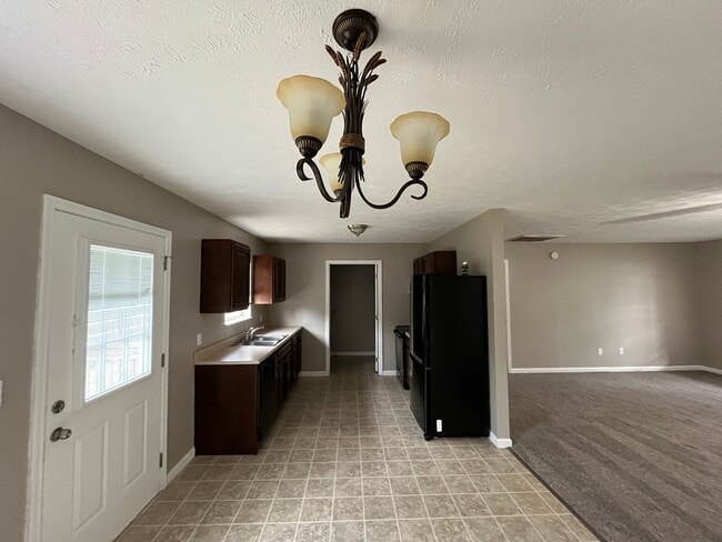 Building Photo - 3 bedroom 2 bath single family home in Jefferson City, TN