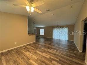 Building Photo - 226 Oak Cir