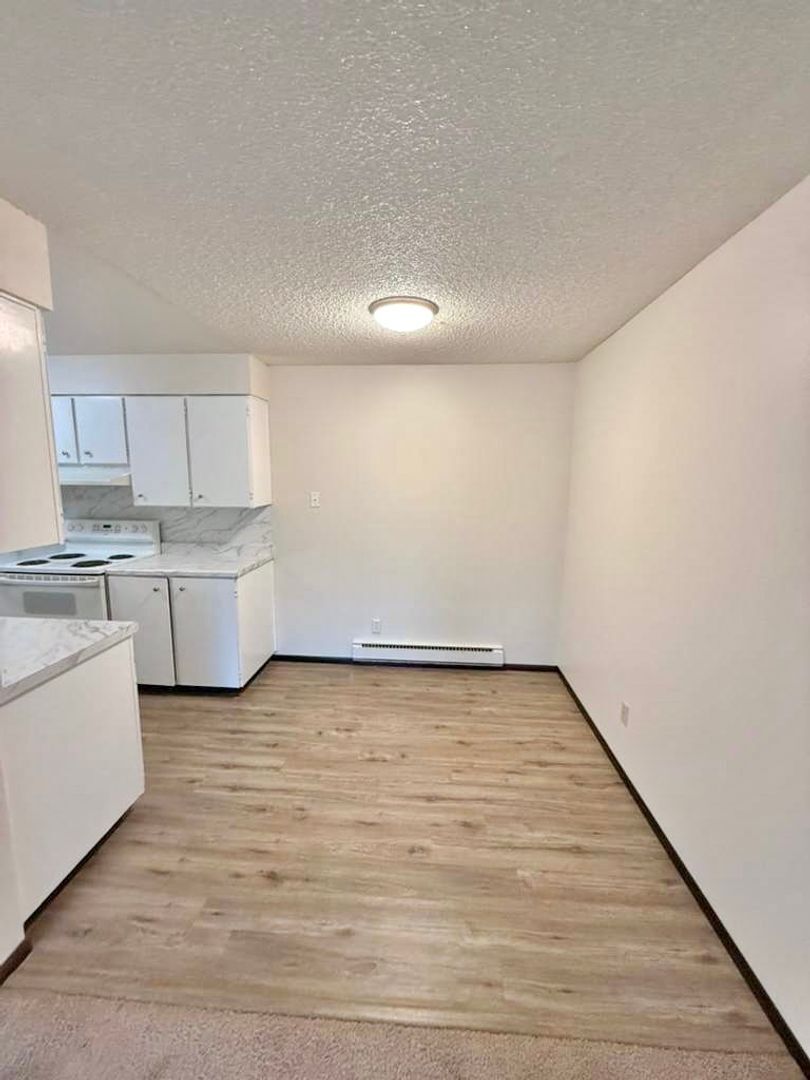 Building Photo - 18524 TM JD GISZ LLC
