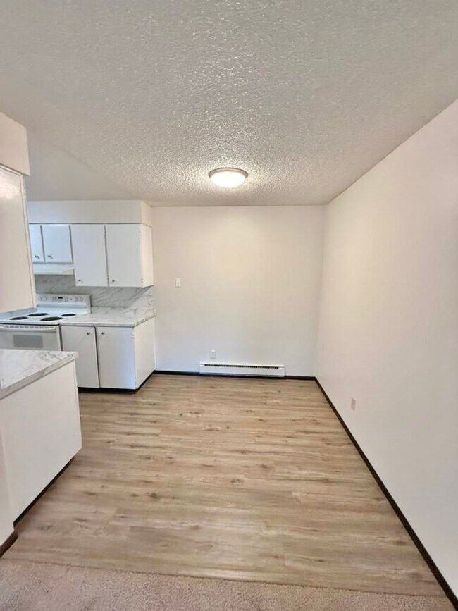 Building Photo - 18524 TM JD GISZ LLC