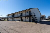 Building Photo - College Park Apartments