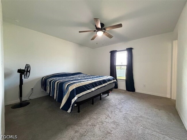 Building Photo - 926 NE 33rd St