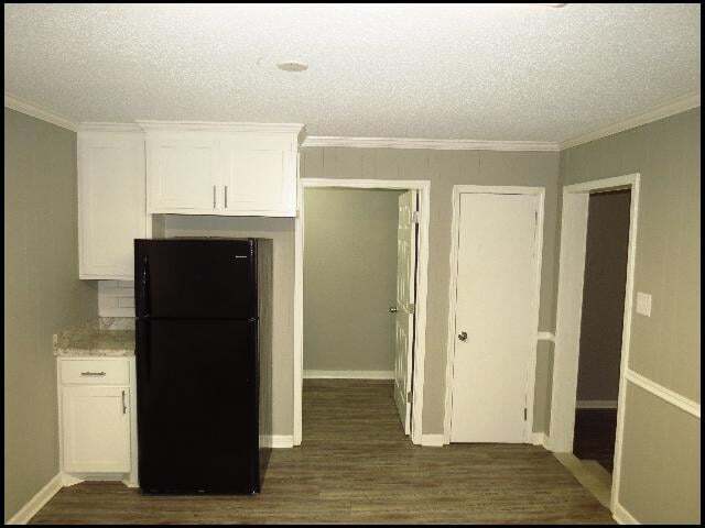 Building Photo - 5408 Halifax Dr