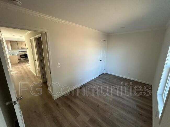 Building Photo - 116 Gypsy Dr