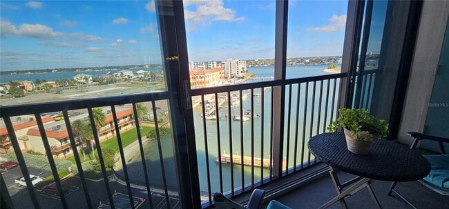 Building Photo - 10355 Paradise Blvd