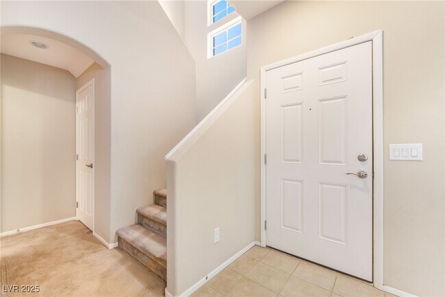 Building Photo - 9614 Vega Carpio Ave