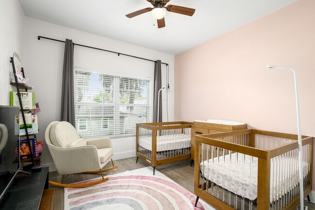 Building Photo - Optimal Location in Northwest Gainesville: South Point Neighborhood Living