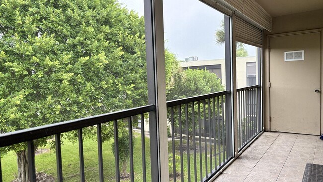 Building Photo - 5130 Las Verdes Cir
