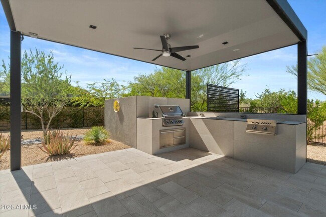 Building Photo - 13114 E Juan Tabo Rd