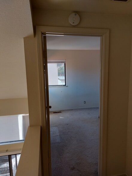 Number 3 bdrm upstairs - 358 Pimlico Dr