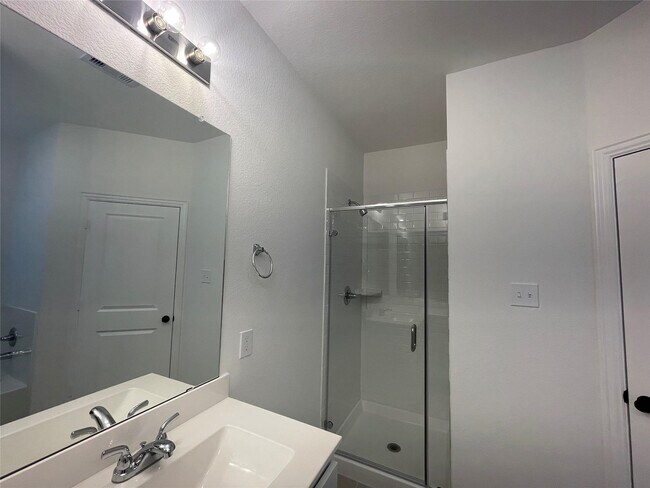 Building Photo - 22231 Cortona Gln Dr