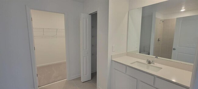 Building Photo - 3359 Alexander Dr