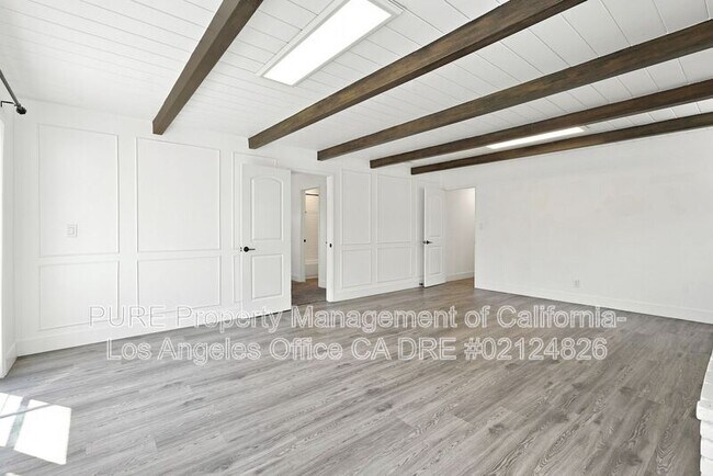 Building Photo - 4544 W 156th St