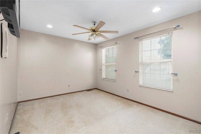 Building Photo - 2559 Barrett Pl Dr