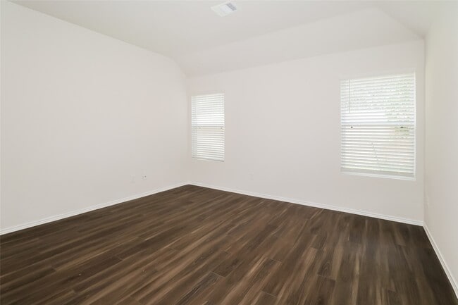 Building Photo - 2416 Copper Cyn Dr