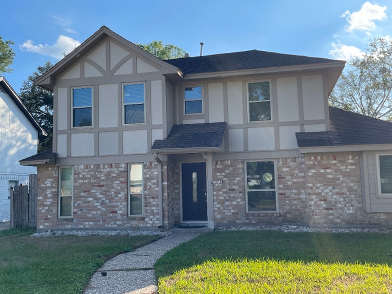 Primary Photo - 14111 Wickersham Ln