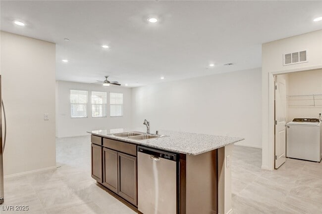 Building Photo - 2620 Ercolano St