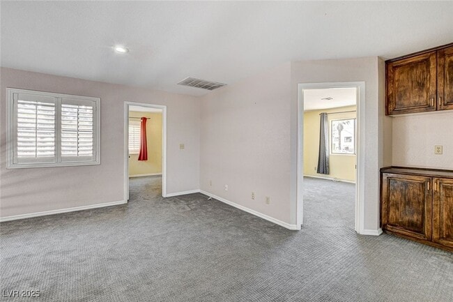 Building Photo - 8344 Snowmass Dr