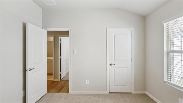 Building Photo - 821 Sunflower Rd