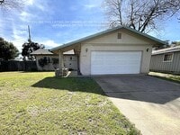 Building Photo - 10208 La Presa Way