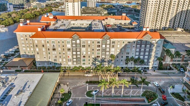 Building Photo - 700 S Harbour Island Blvd